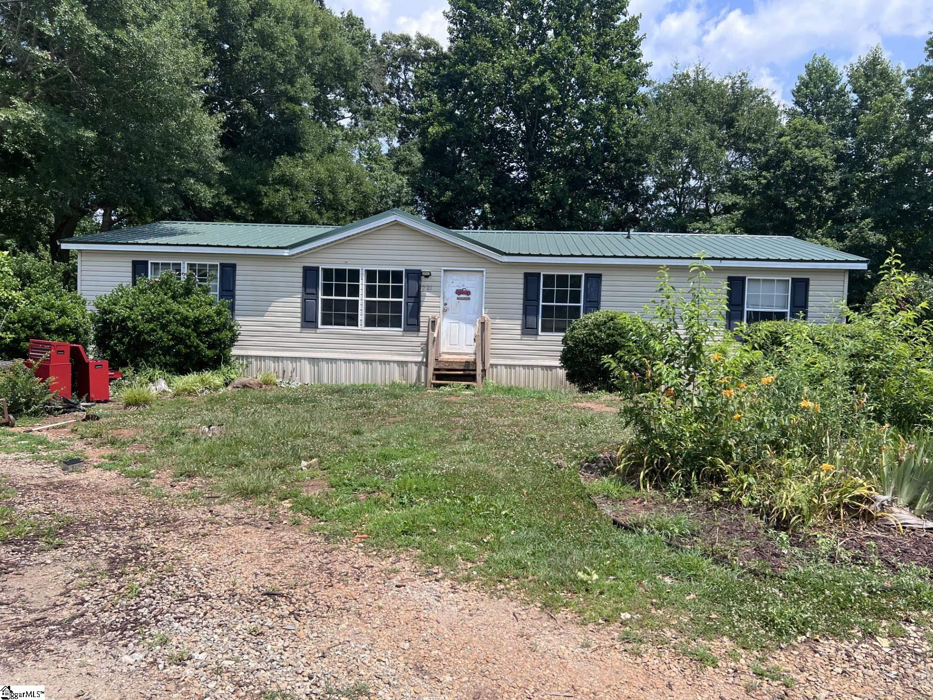 221 Welborn Road Pickens, SC 29671 - Photo 2 of 29 Gallery Image 2