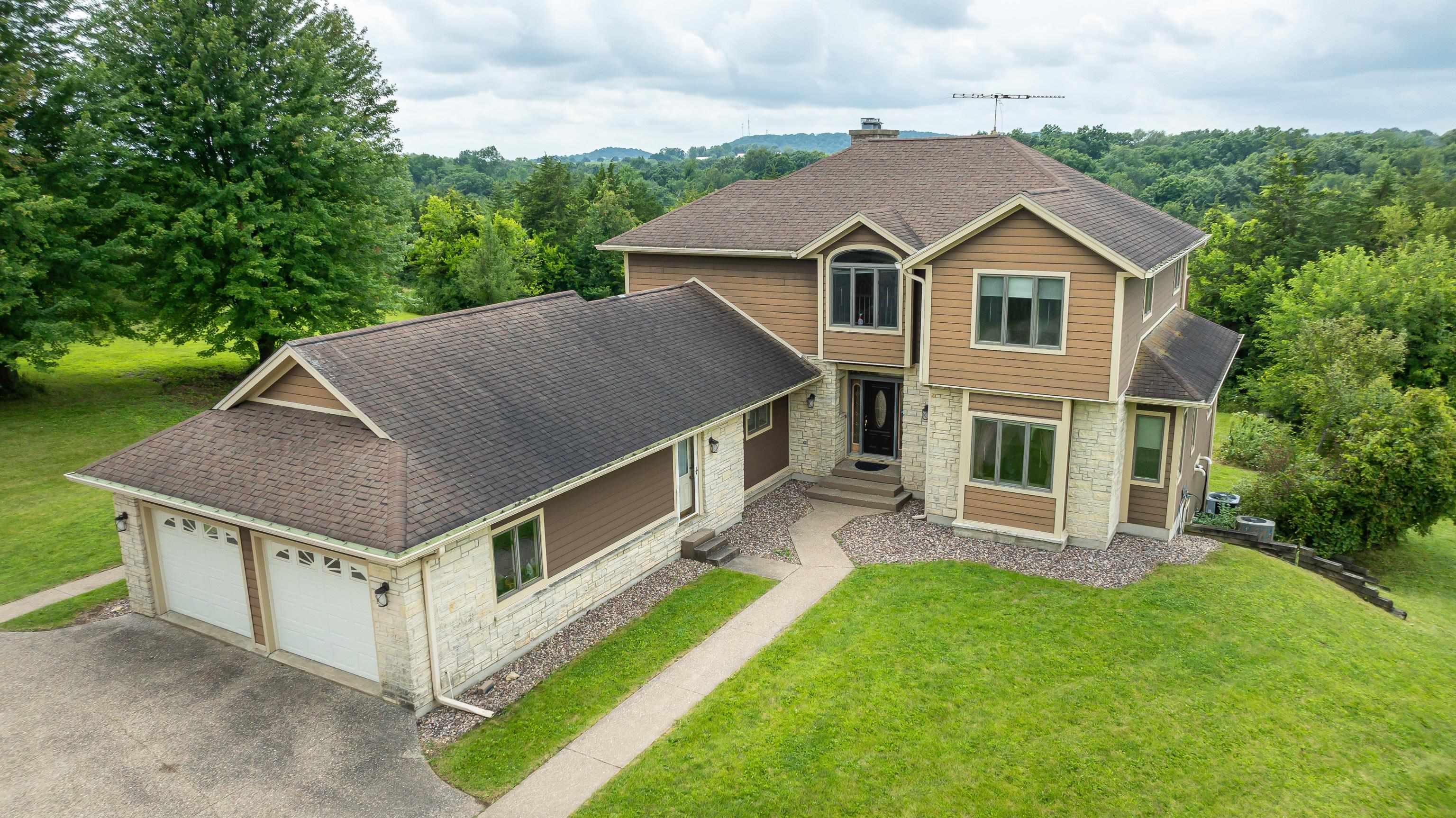 246 Thunder Bay Road Galena, IL 61036 - Photo 1 of 65 Gallery Image 1