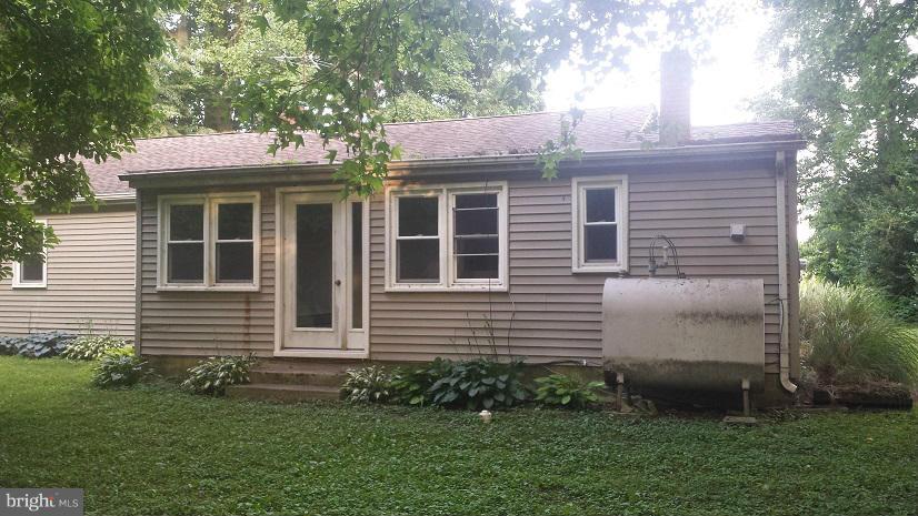 7420 Quaker Neck Road Chestertown, MD 21620 - Photo 2 of 9 Exterior (Rear)