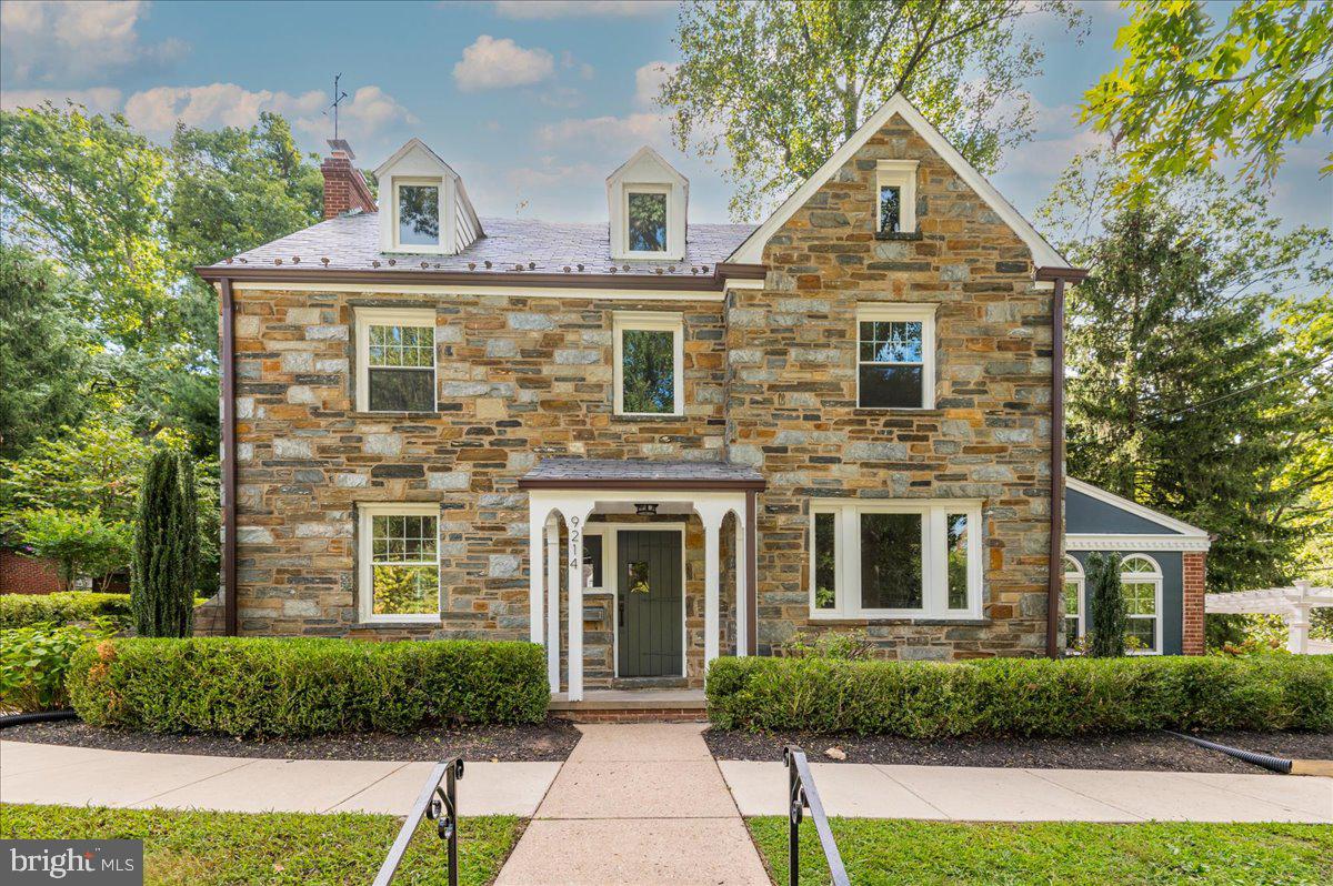 9214 Crosby Road, Silver Spring, MD 20910 Compass