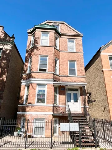 $1,200 | 2512 South Trumbull Avenue, Unit GR, Chicago, IL 60623
