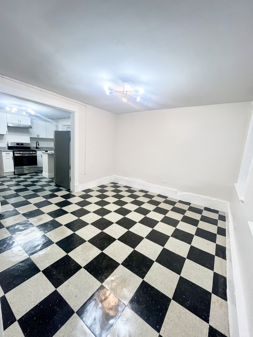 2512 South Trumbull Avenue, Unit GR Chicago, IL 60623 - Photo 4 of 14