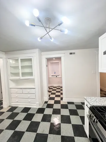 $1,200 | 2512 South Trumbull Avenue, Unit GR, Chicago, IL 60623