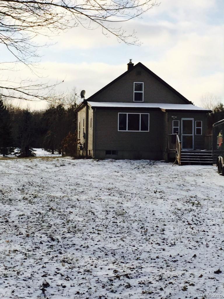 2867 Church Road Columbus, MI 48063 - Photo 2 of 20 back.jpg