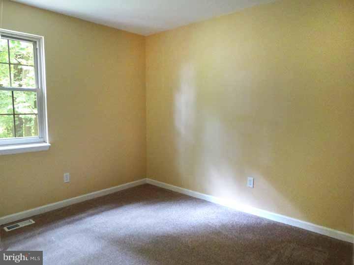 802 Green Ridge Circle Langhorne, PA 19053 - Photo 18 of 25 Bedroom 3