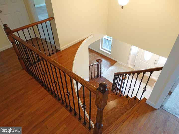 802 Green Ridge Circle Langhorne, PA 19053 - Photo 3 of 25 Foyer