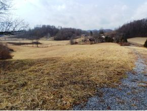 4 Oak Grove Road Bristol, VA 24202 - Photo 8 of 24 Photo 8