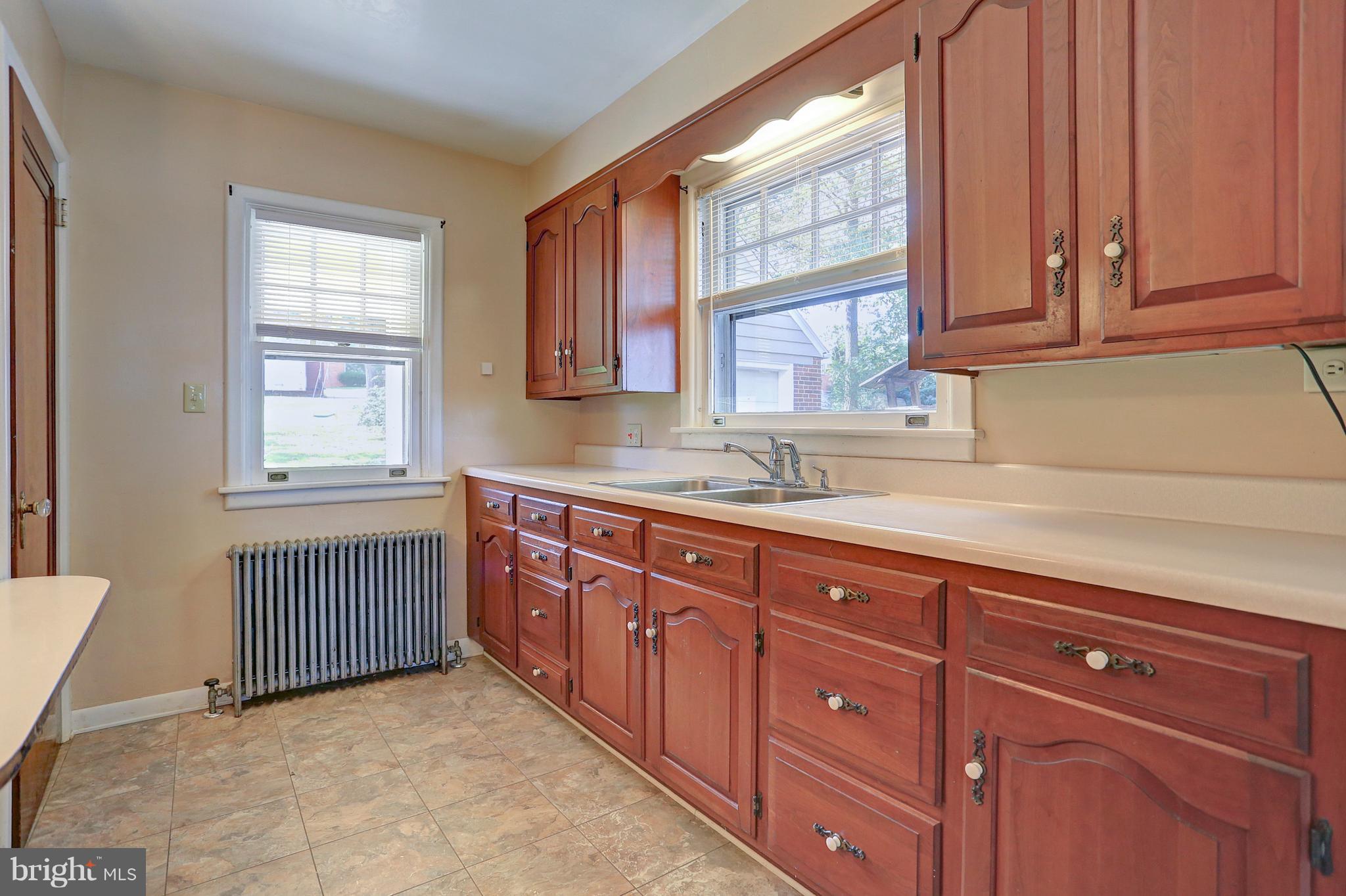 1138 Roth Church Rd Spring Grove Pa Spring Grove, PA 17362 - Photo 12 of 36