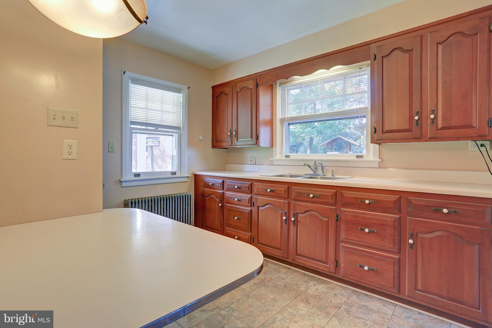 1138 Roth Church Rd Spring Grove Pa Spring Grove, PA 17362 - Photo 13 of 36