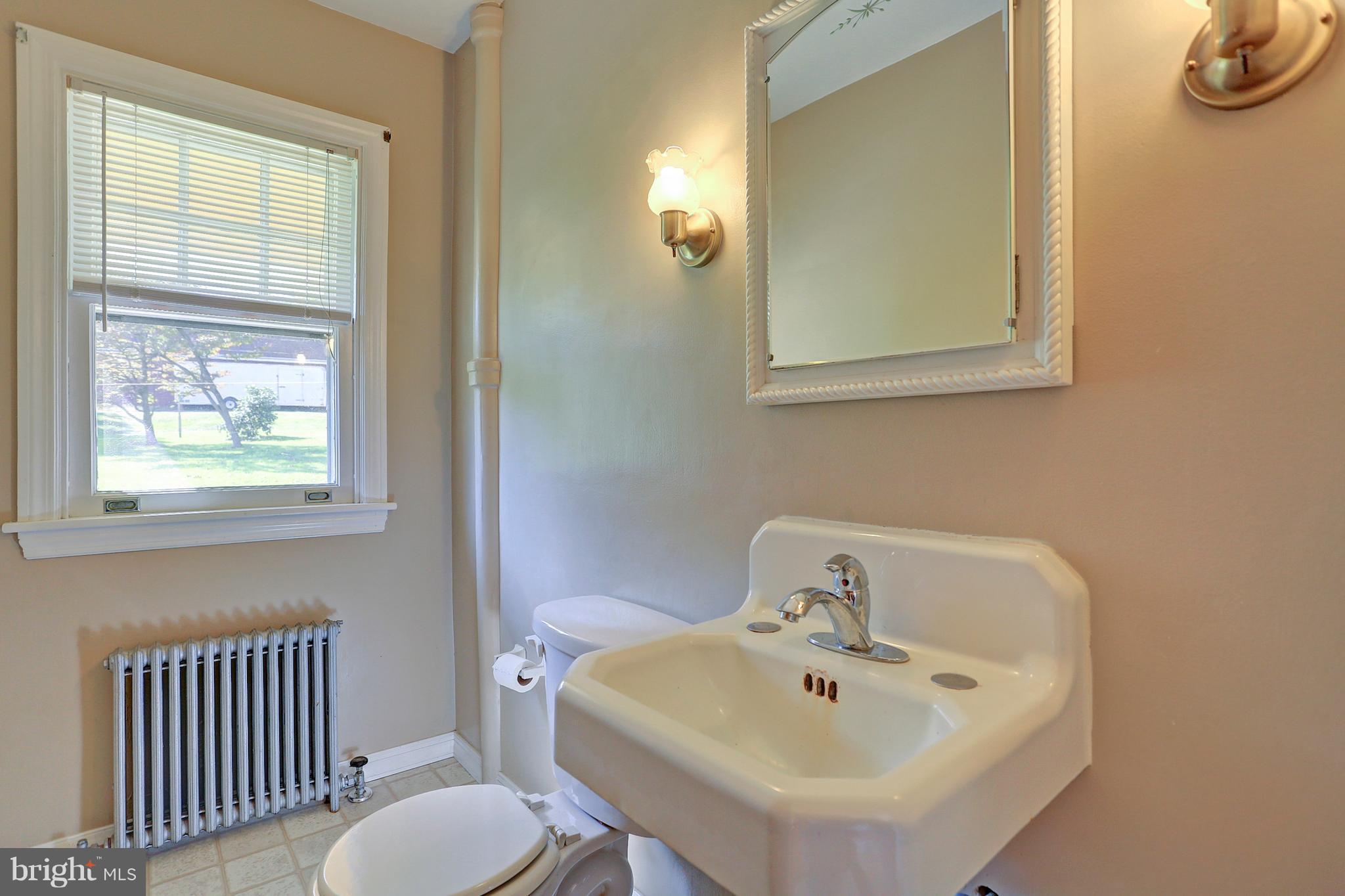 1138 Roth Church Rd Spring Grove Pa Spring Grove, PA 17362 - Photo 26 of 36