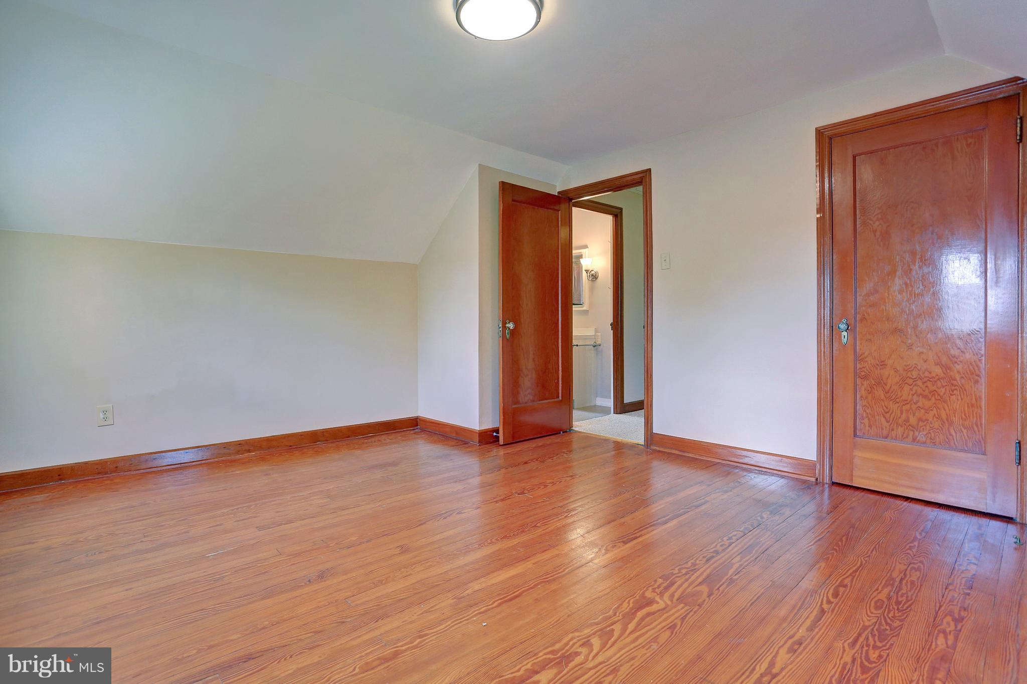 1138 Roth Church Rd Spring Grove Pa Spring Grove, PA 17362 - Photo 33 of 36