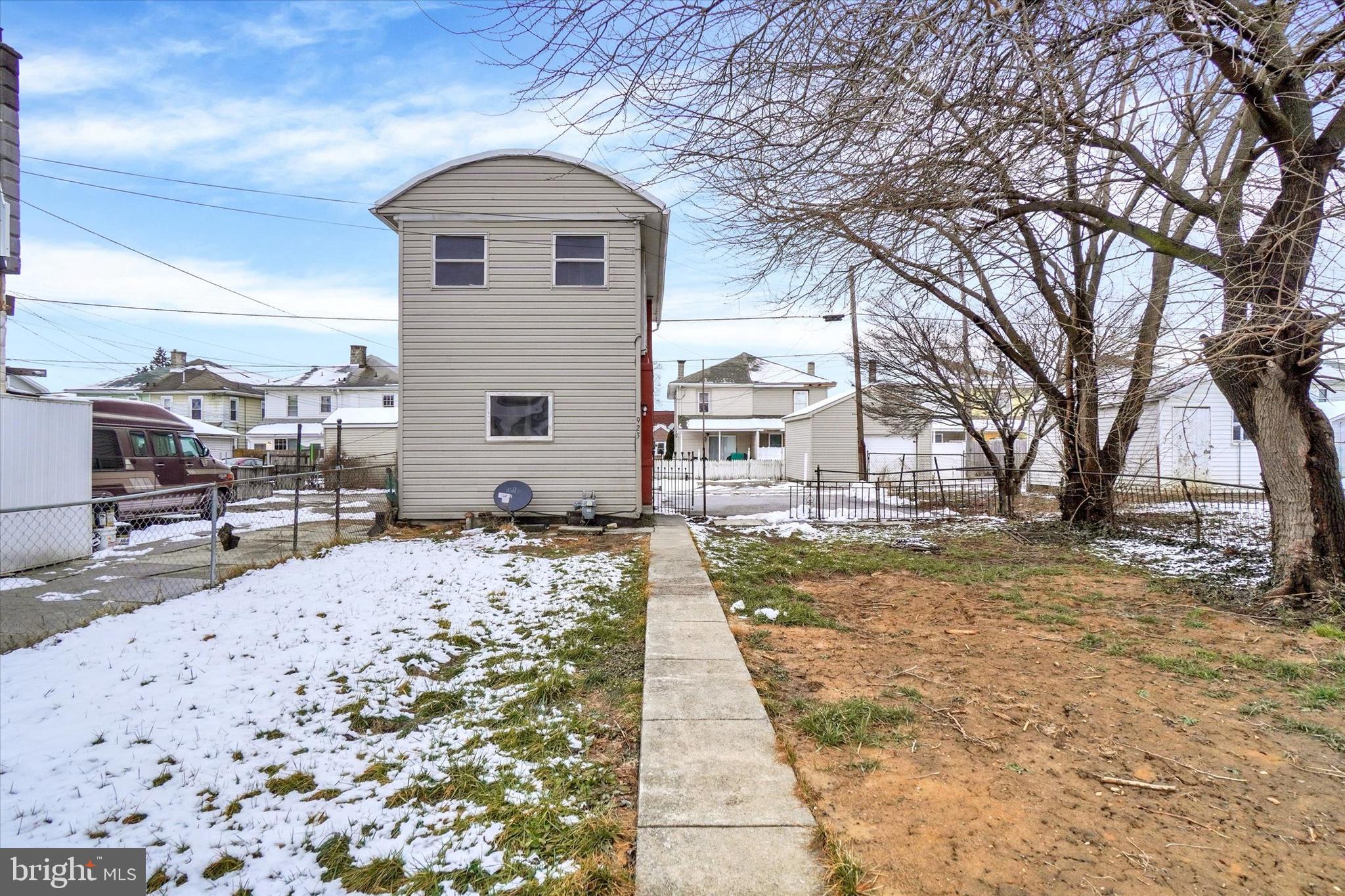 923 East Princess Street York, PA 17403 - Photo 23 of 24 a front view of a house with a yard