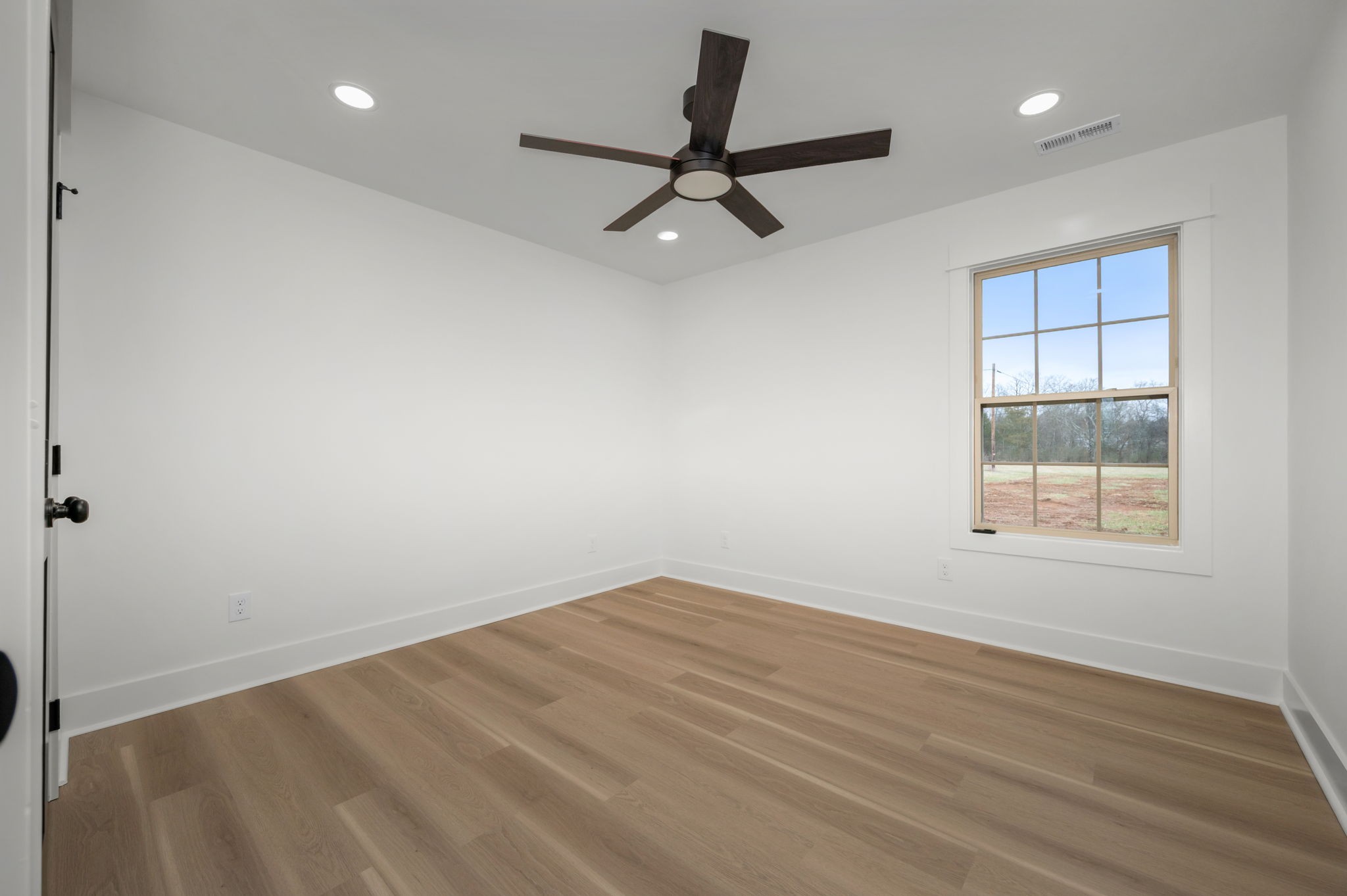 802 Longview Road Shelbyville, TN 37160 - Photo 21 of 49 Gallery Image 21