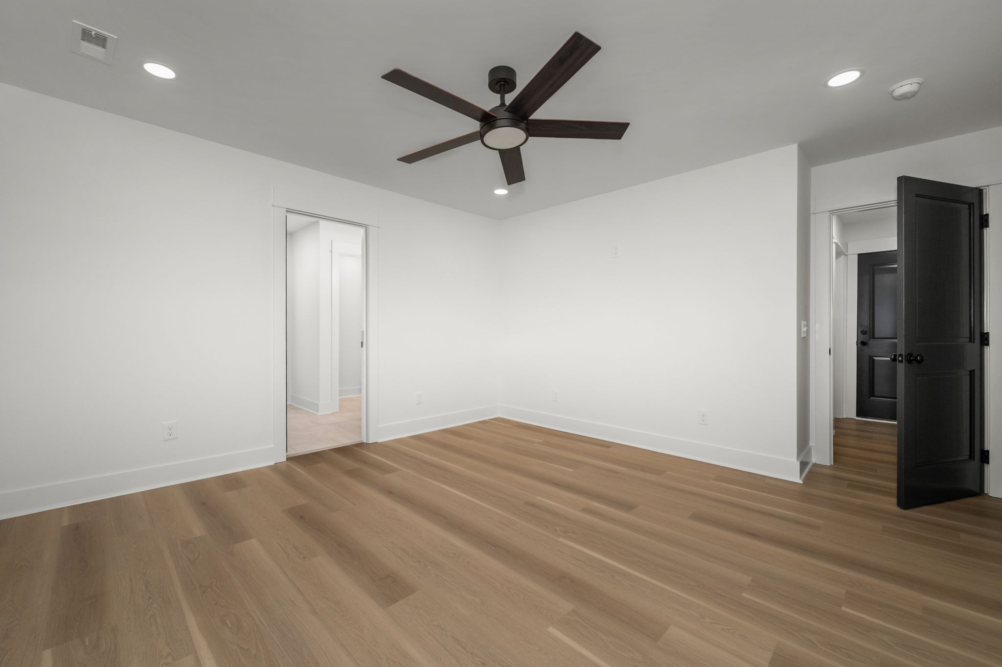 802 Longview Road Shelbyville, TN 37160 - Photo 25 of 49 Gallery Image 25