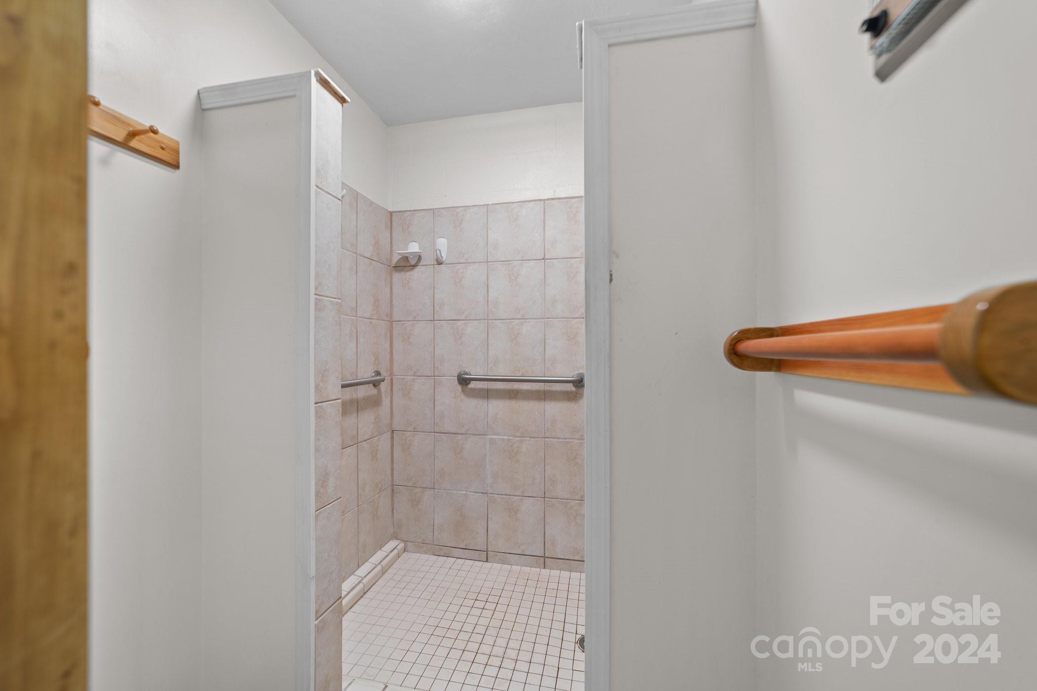 1808 Thompson Drive Concord, NC 28025 - Photo 48 of 48 a bathroom with a shower