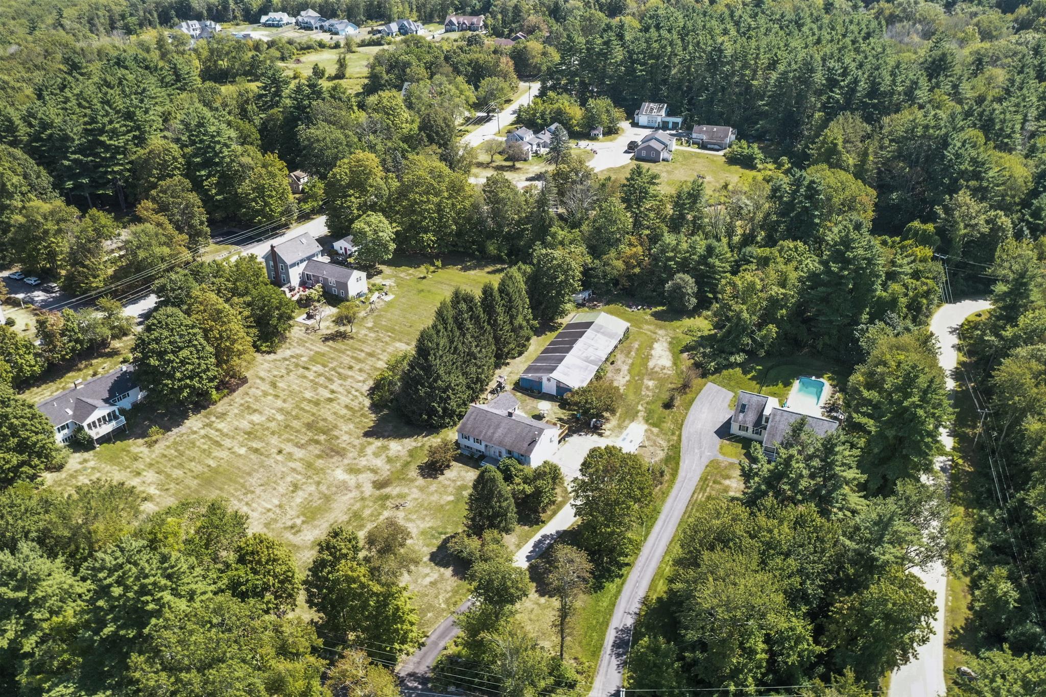 14 North Salem Road, Unit B Hampstead, NH 03841 - Photo 2 of 31