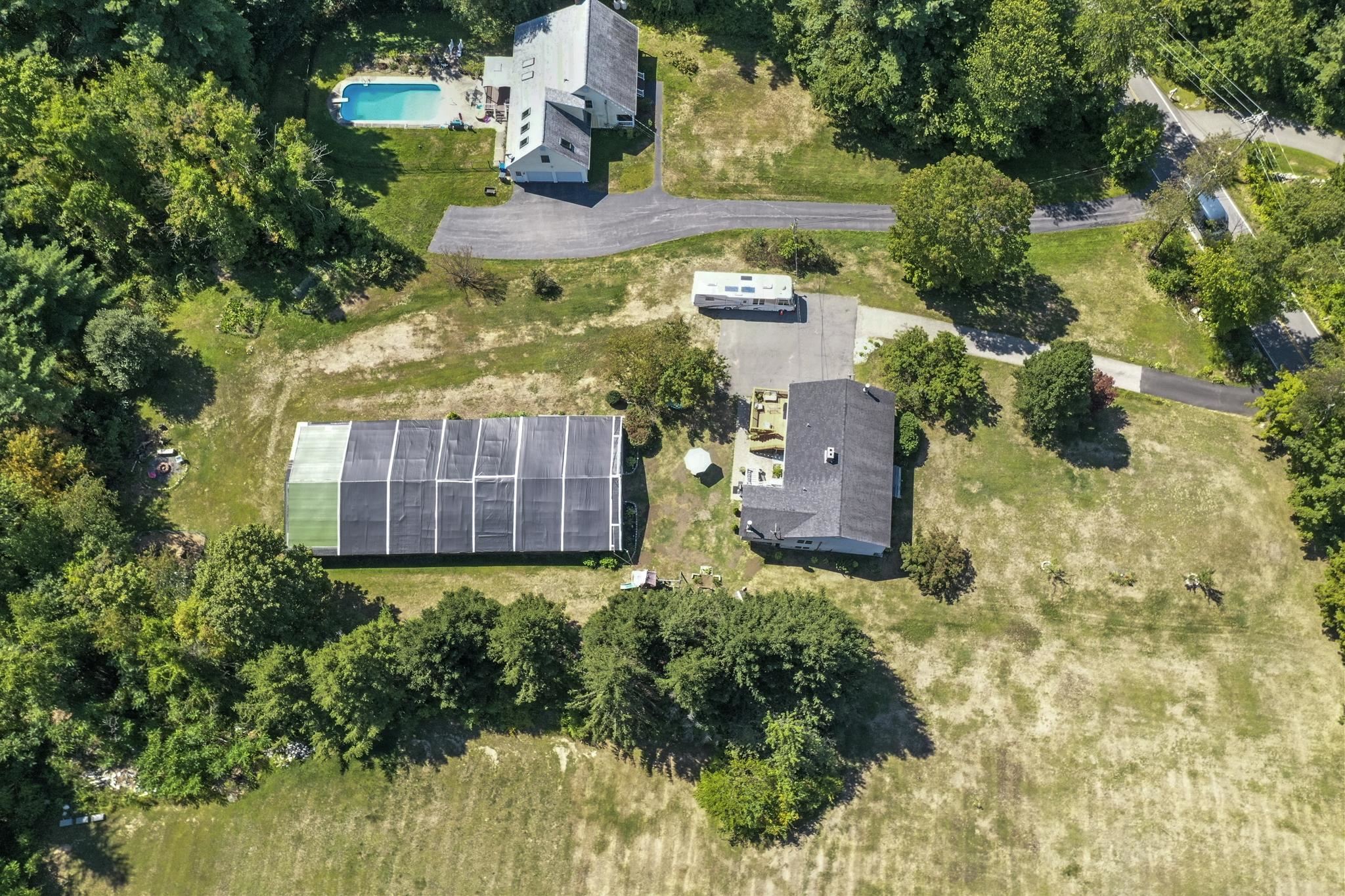 14 North Salem Road, Unit B Hampstead, NH 03841 - Photo 23 of 31