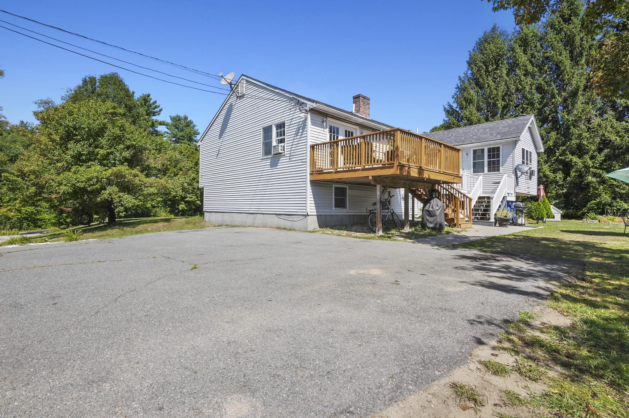 14 North Salem Road, Unit B Hampstead, NH 03841 - Photo 28 of 31