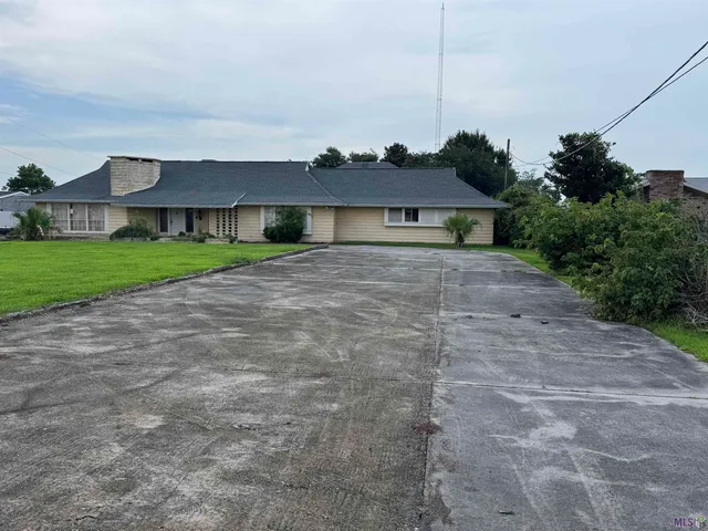 $225,000 | 120 East 146th Street, Galliano, LA 70354