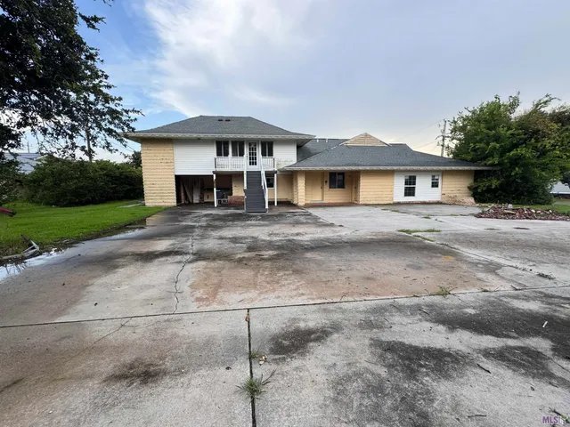 $225,000 | 120 East 146th Street, Galliano, LA 70354