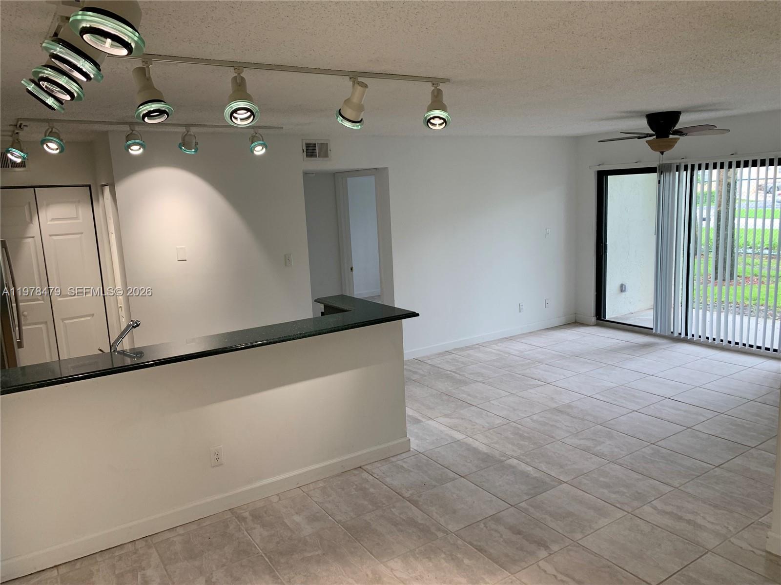 570 South Park Road, Unit 136 Hollywood, FL 33021 - Photo 9 of 30