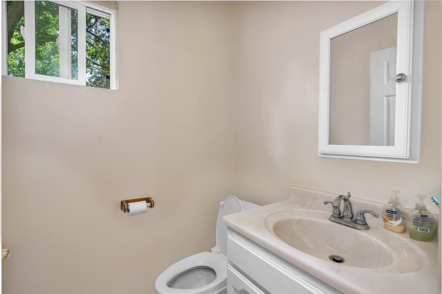 17211 Benecia Road Madera, CA 93636 - Photo 30 of 41 Gallery Image 30