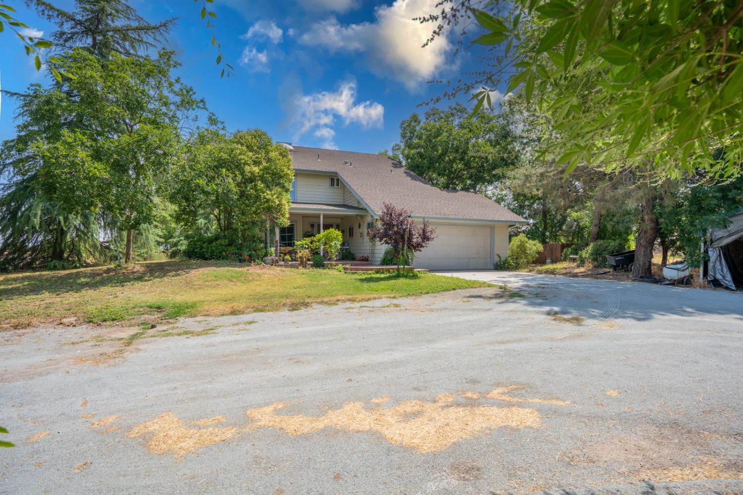 17211 Benecia Road Madera, CA 93636 - Photo 3 of 41 Gallery Image 3