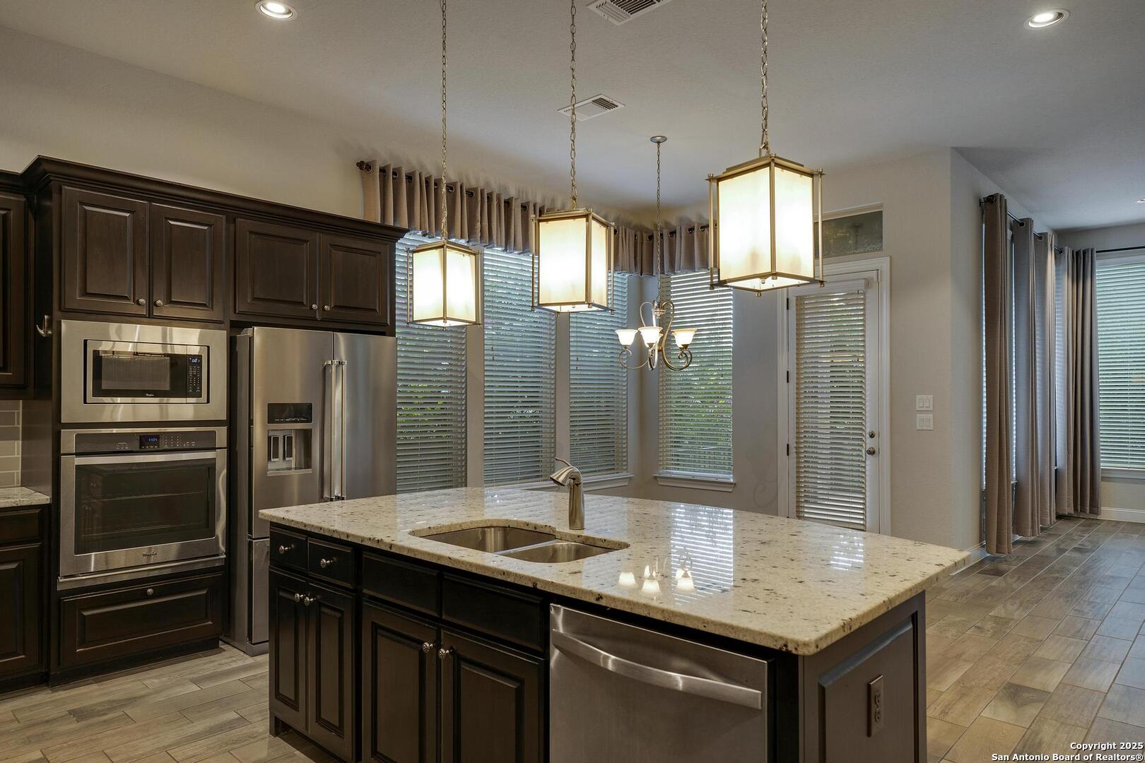 28936 Stevenson Gate Fair Oaks Ranch, TX 78015 - Photo 9 of 34