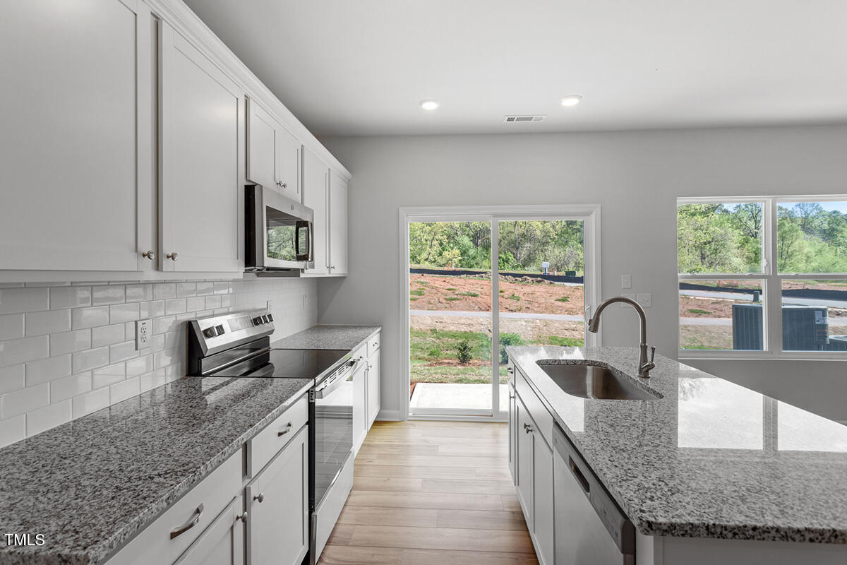 116 Powell Townes Way, Unit 293 Raleigh, NC 27603 - Photo 11 of 43 FMWeb12