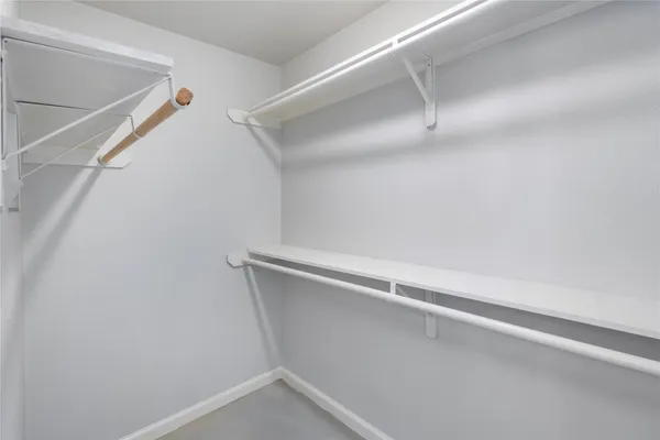 $1,550 | 634 Luke Street, Unit B, Dayton, TX 77535