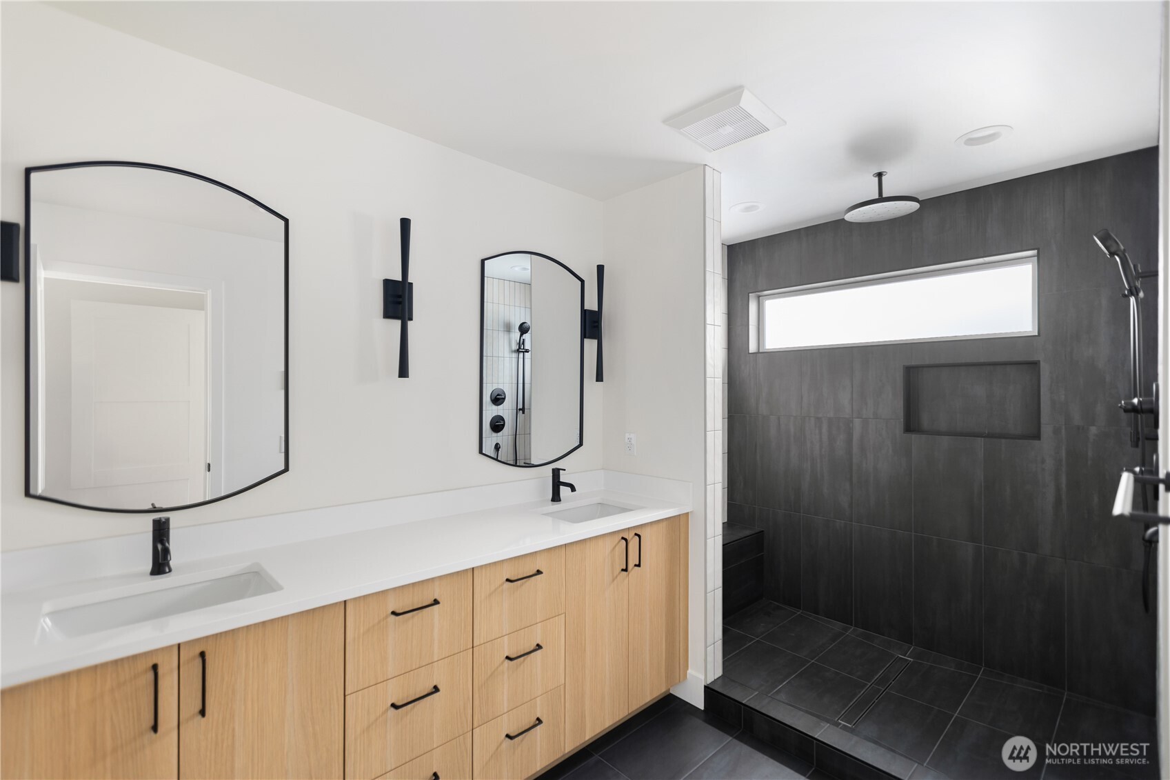 4351 Southwest Willow Street Seattle, WA 98136 - Photo 19 of 34