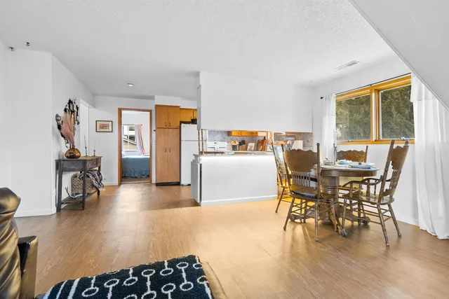 $379,000 | 1002 South Mill Street, Colfax, WA 99111