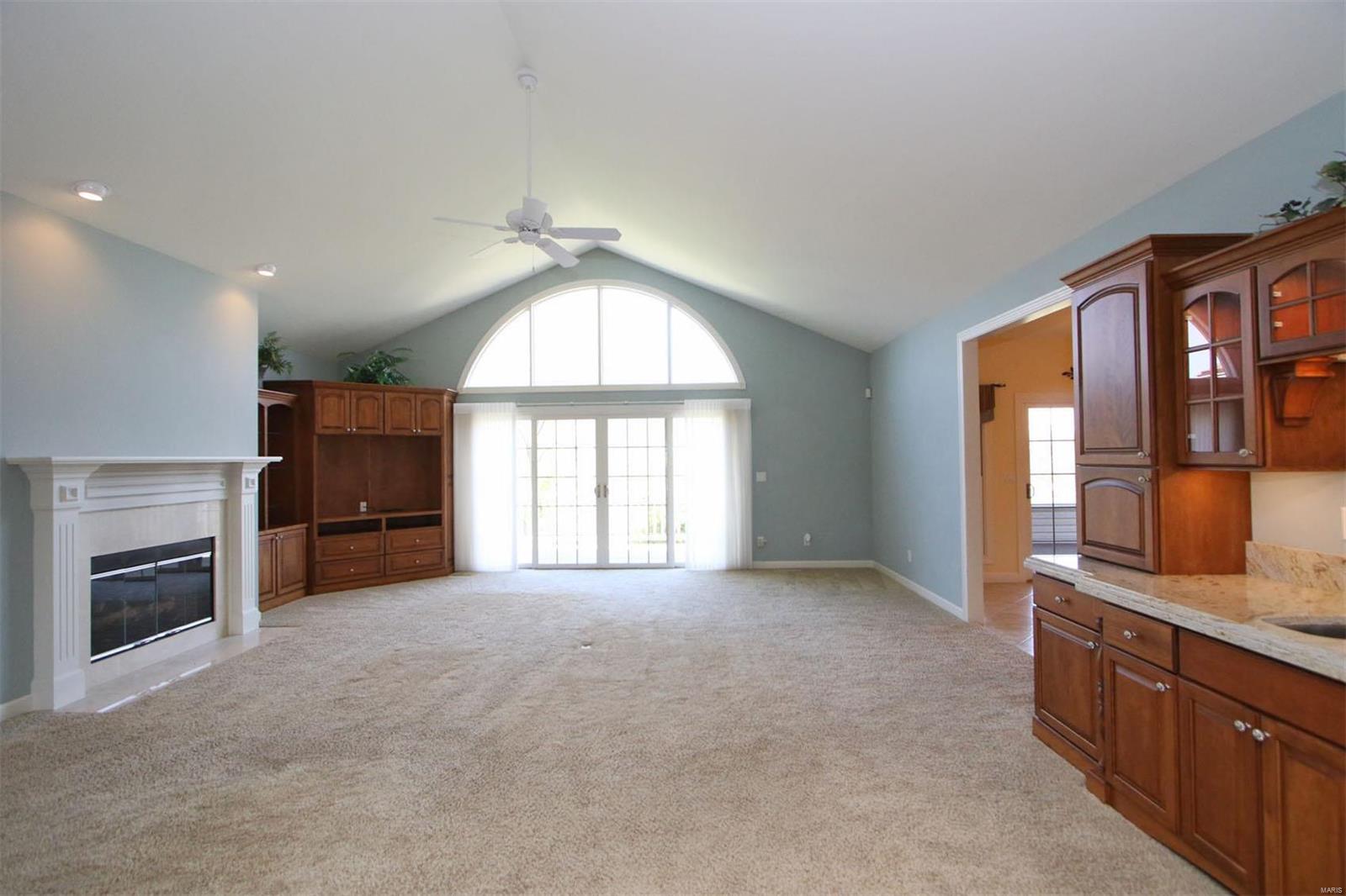4504 Eagle Ridge Court Godfrey, IL 62035 - Photo 13 of 33 Gallery Image 13