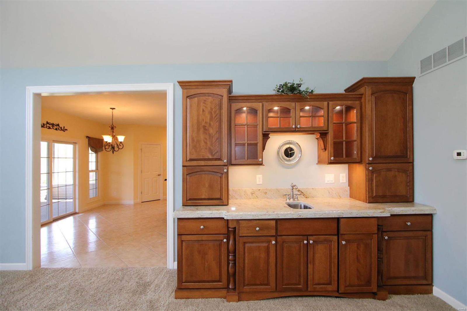 4504 Eagle Ridge Court Godfrey, IL 62035 - Photo 15 of 33 Gallery Image 15