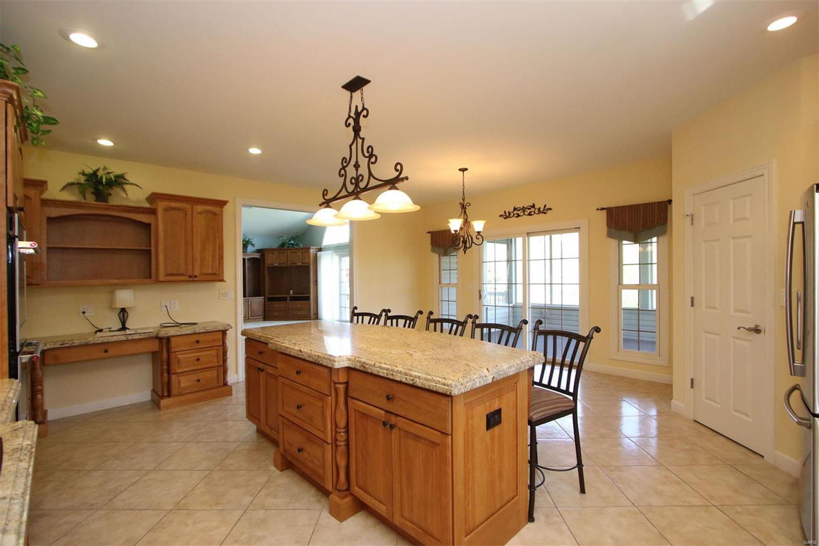 4504 Eagle Ridge Court Godfrey, IL 62035 - Photo 18 of 33 Gallery Image 18