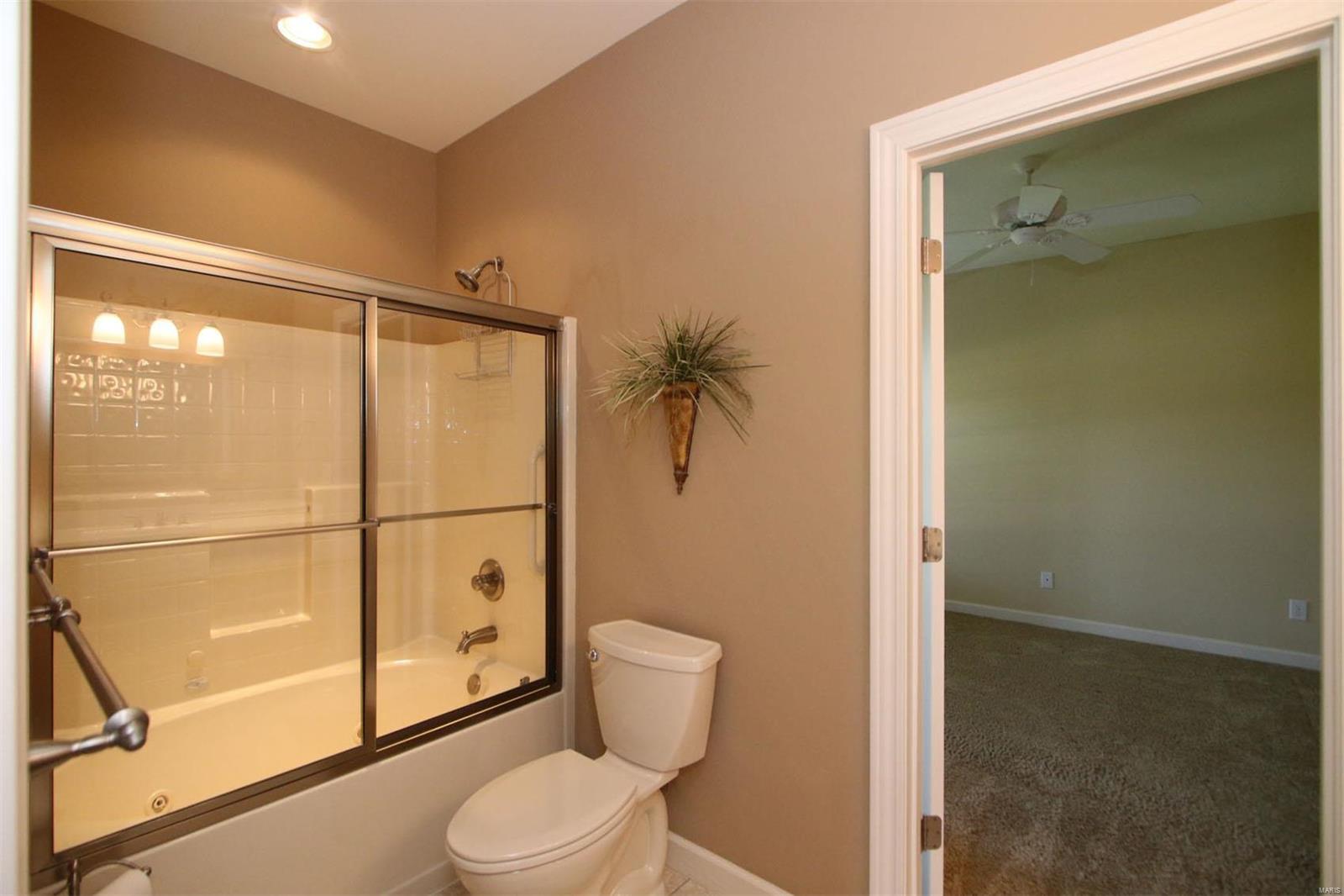 4504 Eagle Ridge Court Godfrey, IL 62035 - Photo 26 of 33 Gallery Image 26