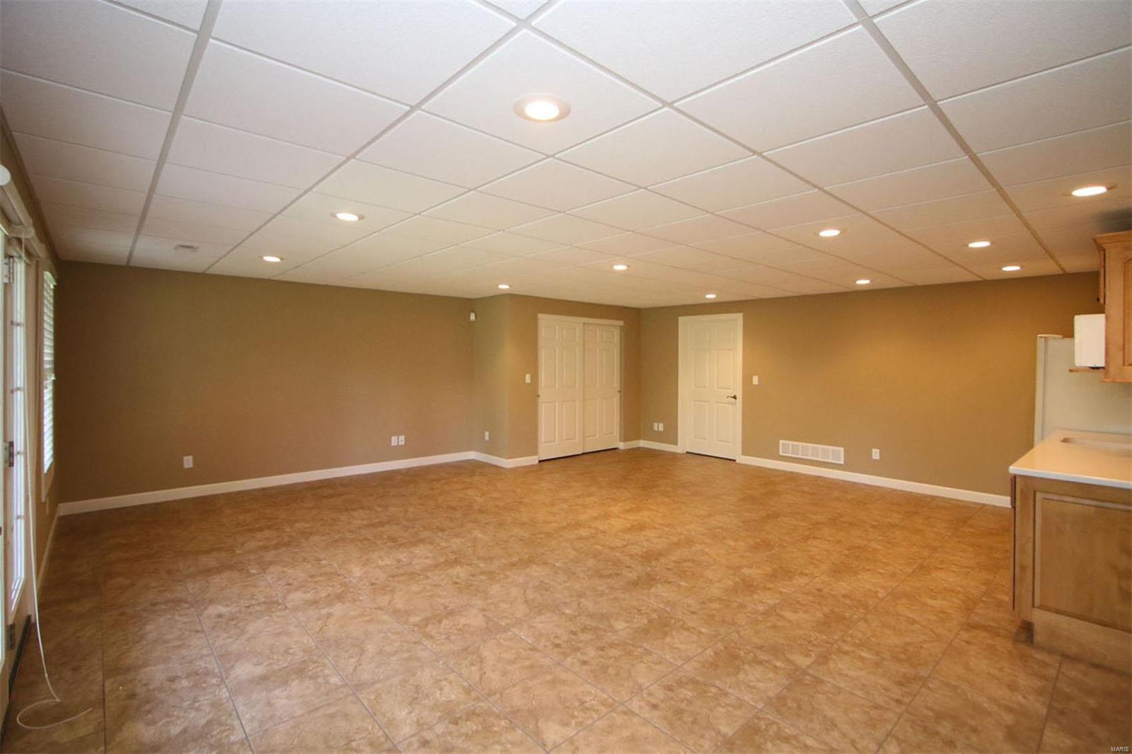 4504 Eagle Ridge Court Godfrey, IL 62035 - Photo 31 of 33 Gallery Image 31