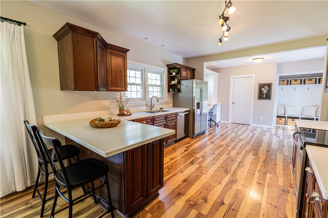 48 Rock Beach Road Irondequoit, NY 14617 - Photo 14 of 45