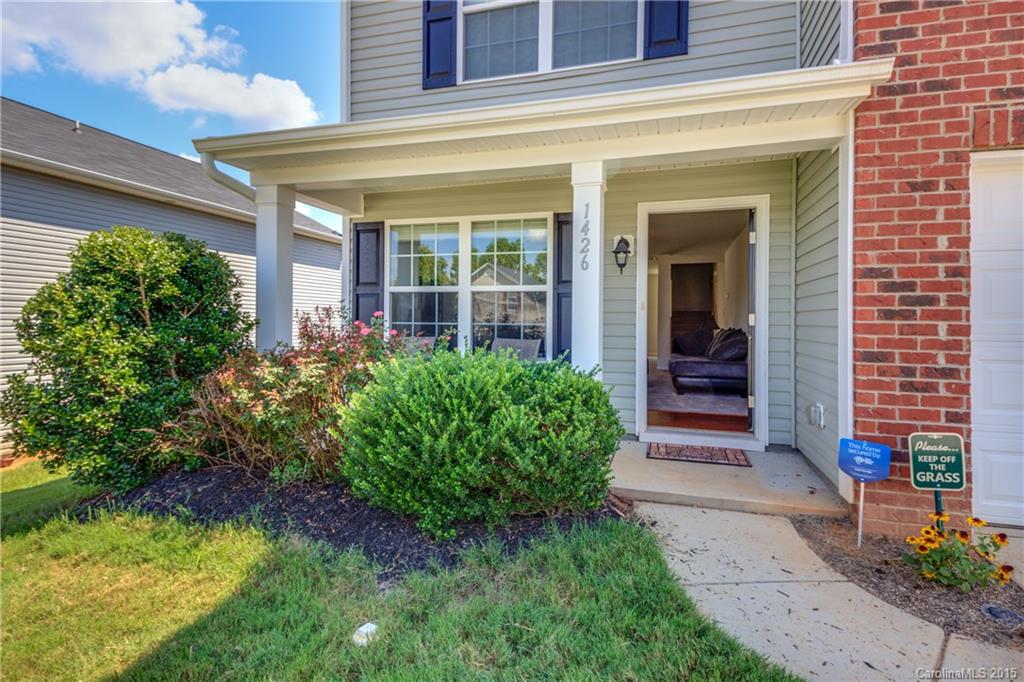 1426 River Run Road Lowell, NC 28098 - Photo 2 of 23 Gallery Image 2