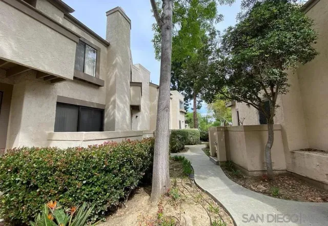 $3,695 | 8441 Via Mallorca, Unit 74, La Jolla, CA 92037