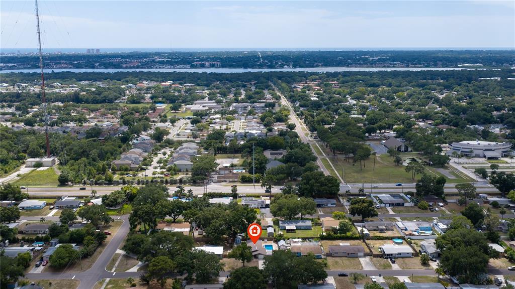 8536 Quail Road Seminole, FL 33777 - Photo 37 of 40