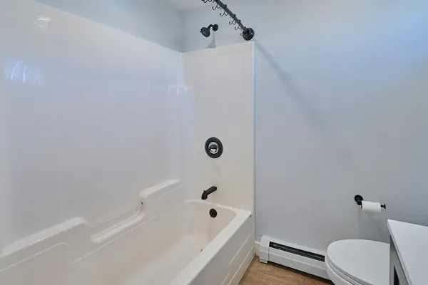 $3,500 | 76 Railroad Avenue, Unit 1, Salisbury, MA 01952