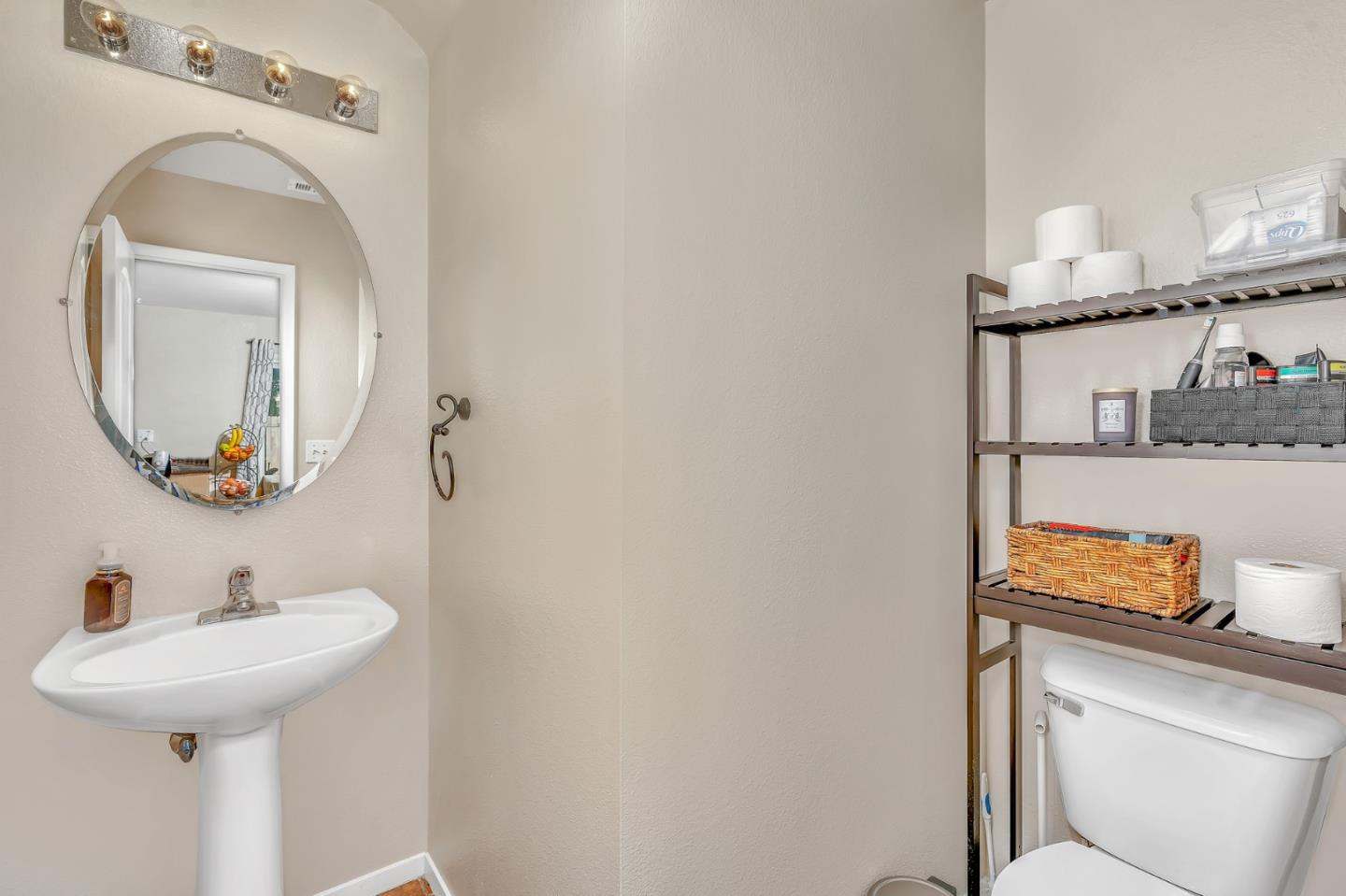 316 Pyramid Avenue Merced, CA 95341 - Photo 28 of 30 Gallery Image 28