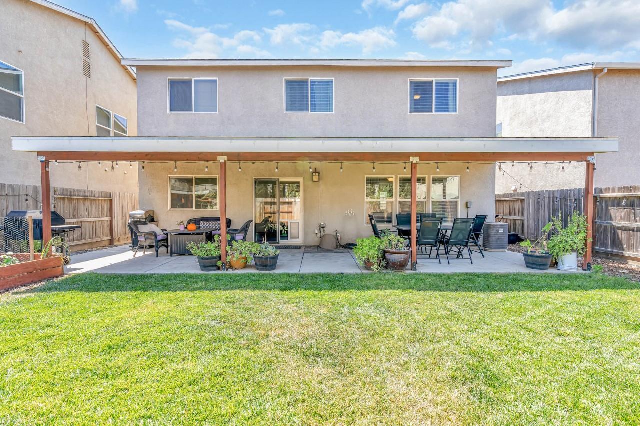 316 Pyramid Avenue Merced, CA 95341 - Photo 3 of 30 Gallery Image 3
