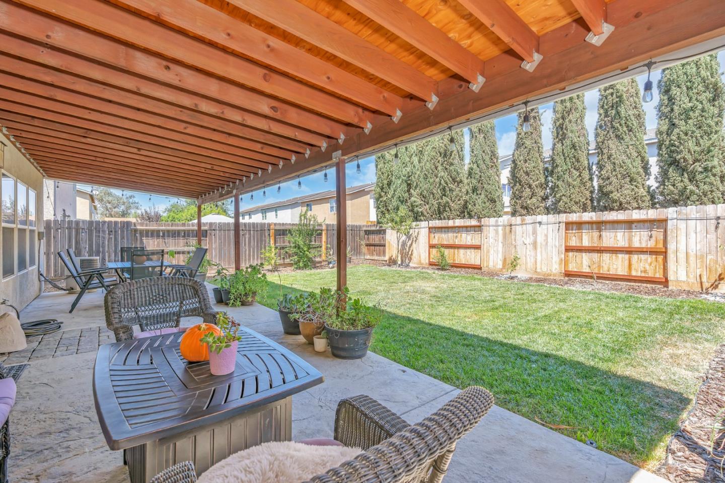 316 Pyramid Avenue Merced, CA 95341 - Photo 6 of 30 Gallery Image 6