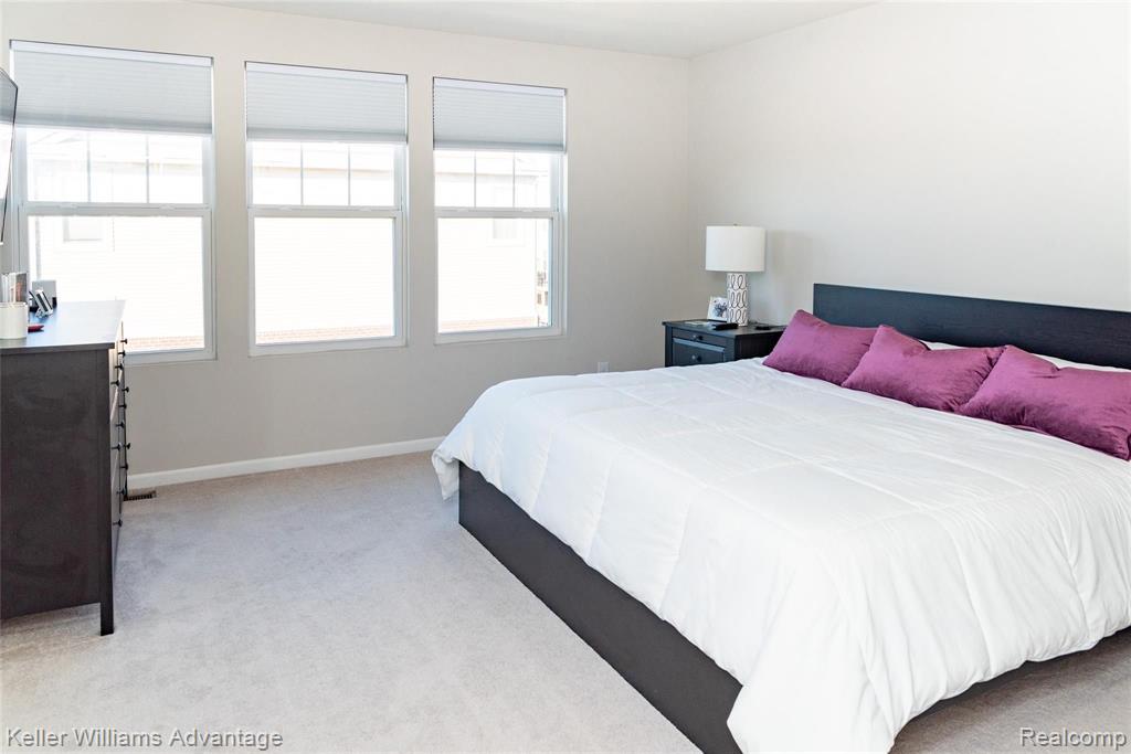 2988 Hartwick Drive Rochester Hills, MI 48307 - Photo 19 of 45