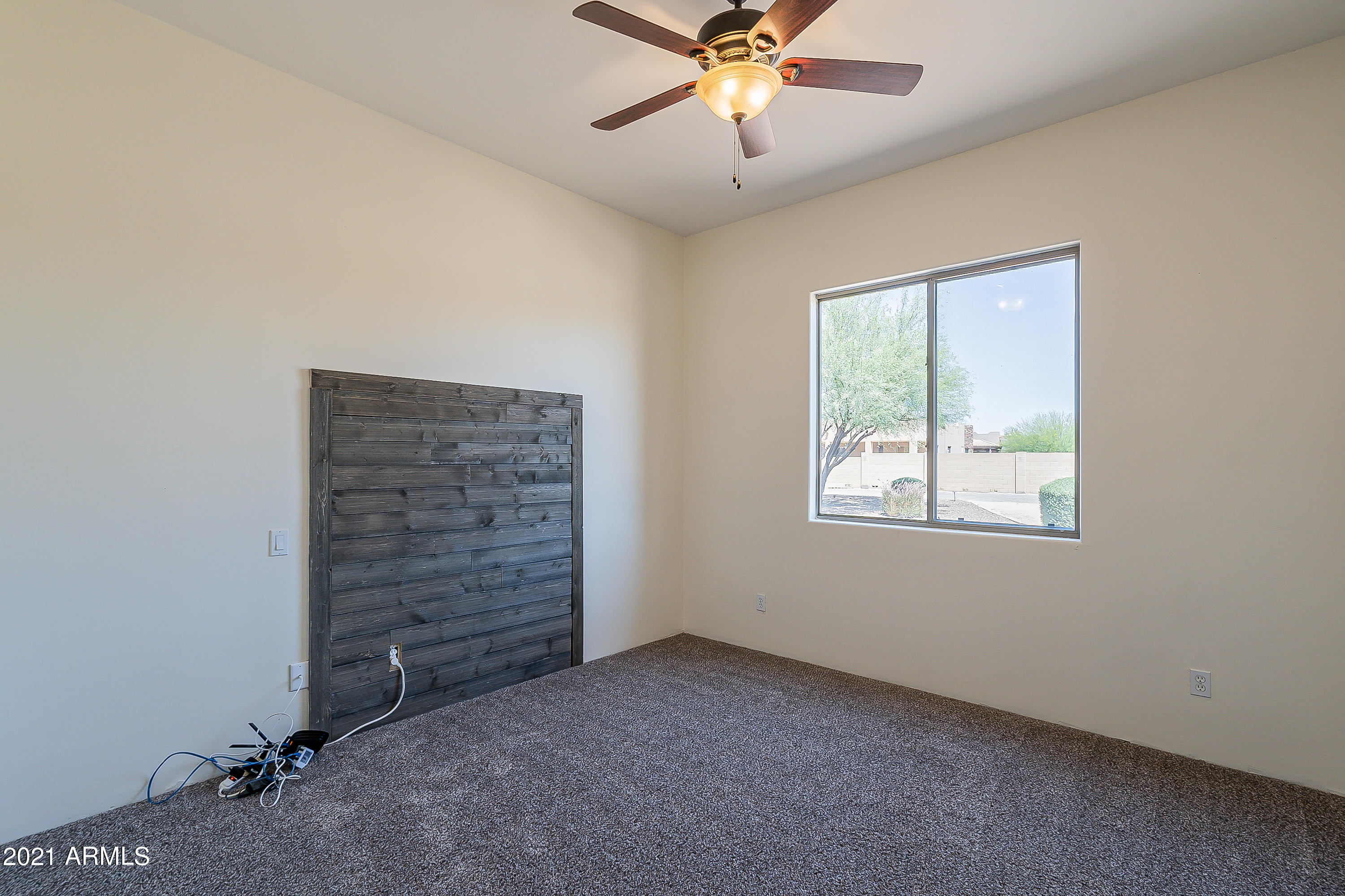 2625 West Saber Road Phoenix, AZ 85086 - Photo 40 of 101 Saber - HD-40
