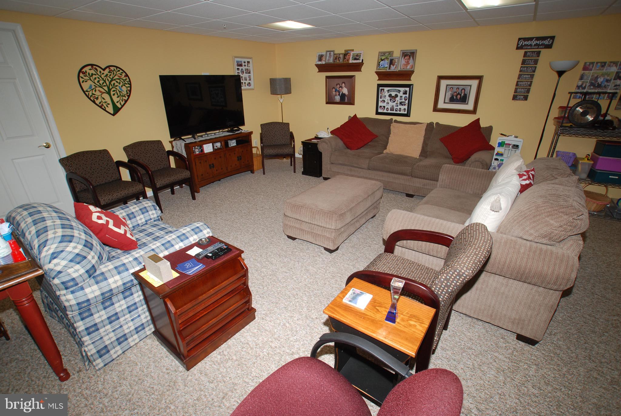 2102 Centennial Station Warminster, PA 18974 - Photo 21 of 68