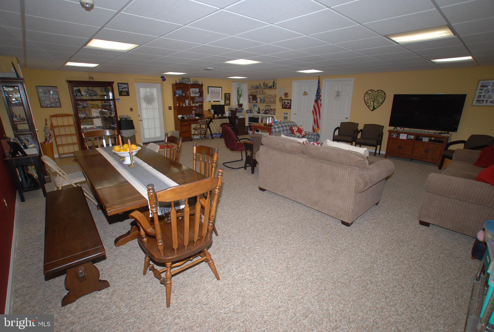 2102 Centennial Station Warminster, PA 18974 - Photo 25 of 68