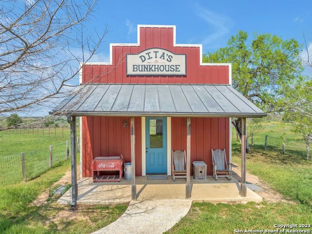 16547 East Gable Road St. Hedwig, TX 78152 - Photo 11 of 38 a view of a house with a yard
